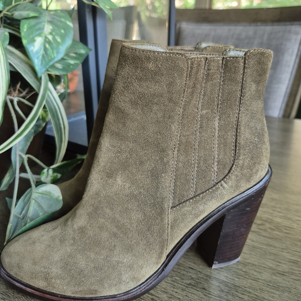 JOIE 'Cloee' Suede Leather Sz 9 /39 Booties Olive Ankle Boots Quality Richness - Picture 7 of 13